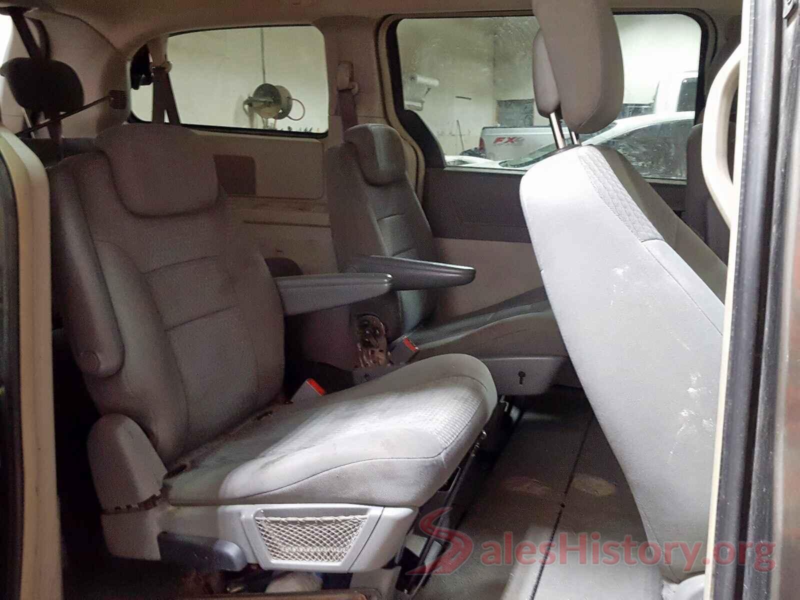 1C4HJXFG3JW118524 2010 CHRYSLER MINIVAN