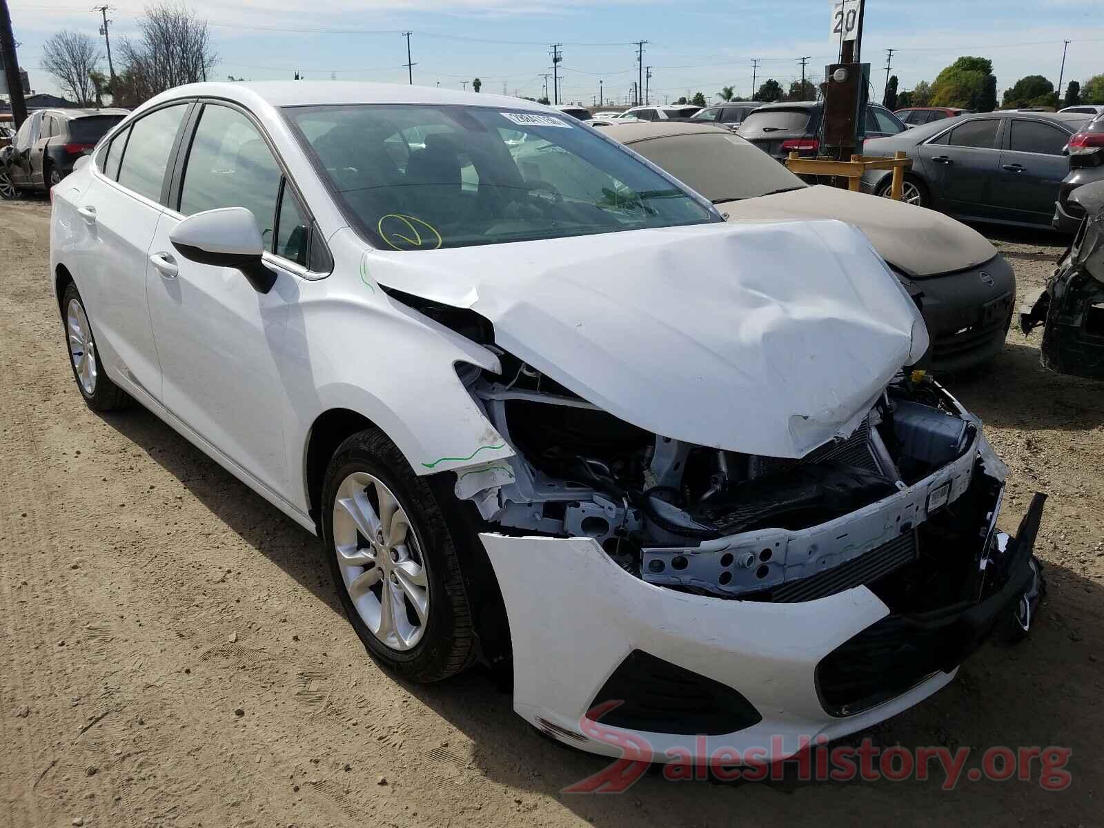 3CZRU5H72KM715723 2019 CHEVROLET CRUZE