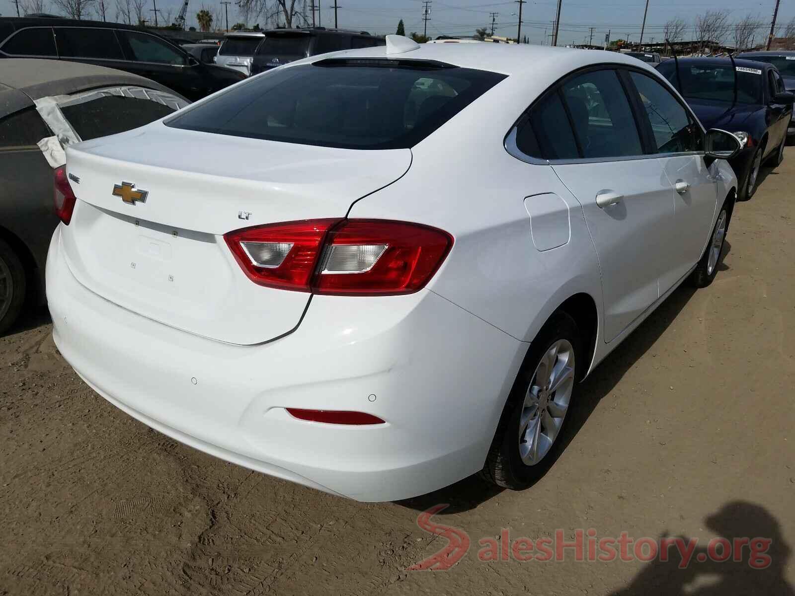 3CZRU5H72KM715723 2019 CHEVROLET CRUZE