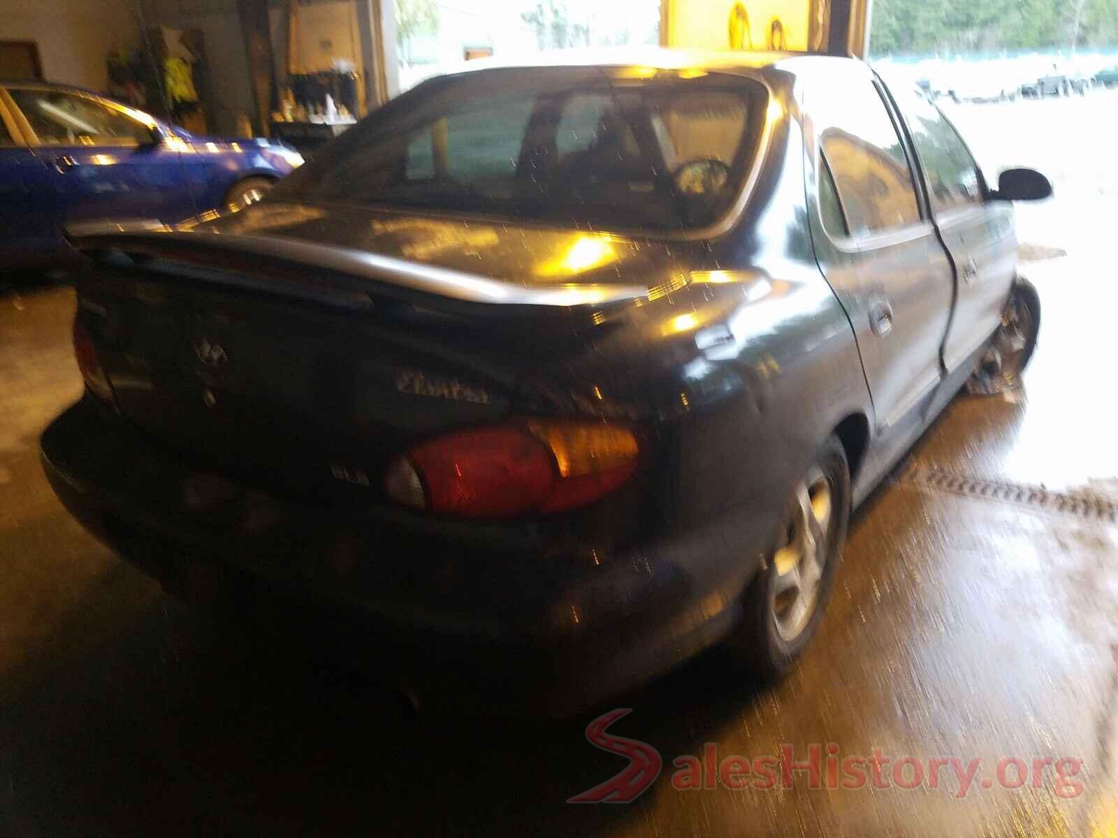 3N1CN8EVXLL824809 2000 HYUNDAI ELANTRA