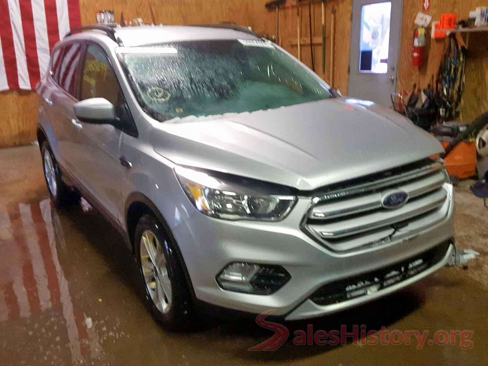 1FMCU9GD3JUB10724 2018 FORD ESCAPE SE