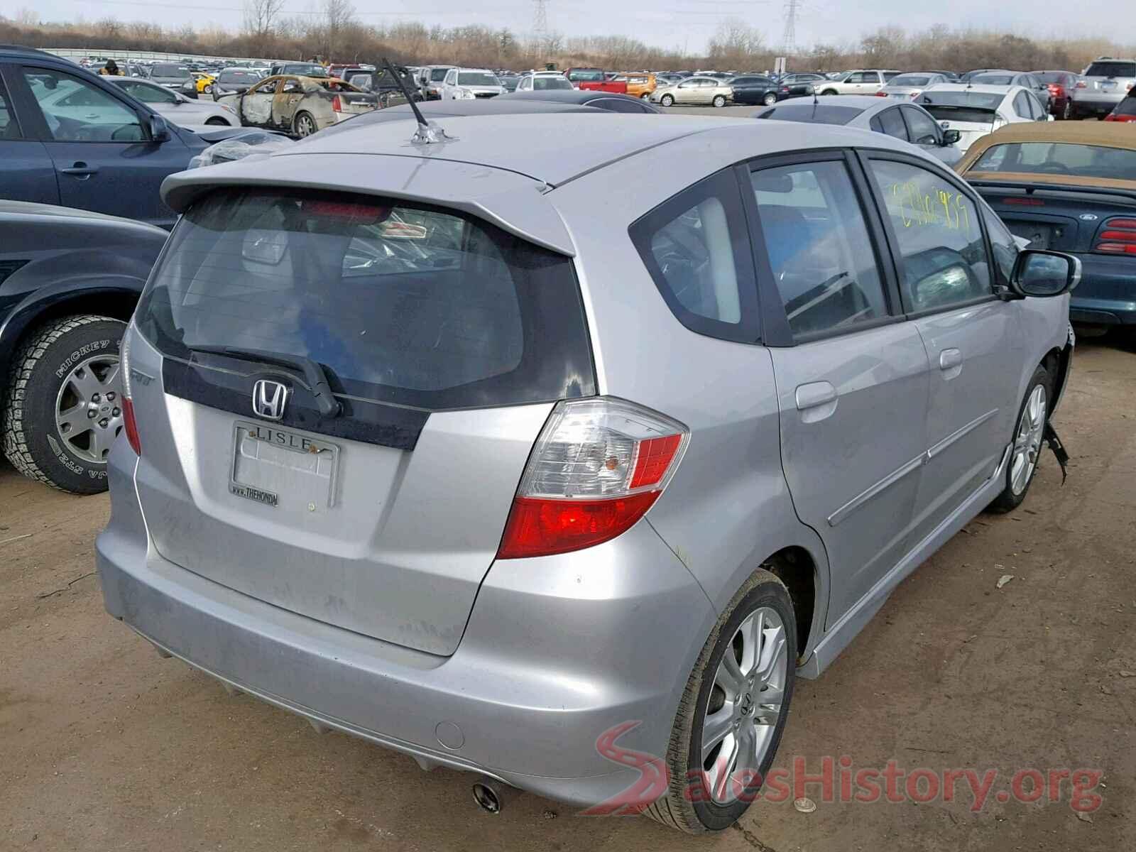 JHMGE8H5XBC003180 2011 HONDA FIT SPORT