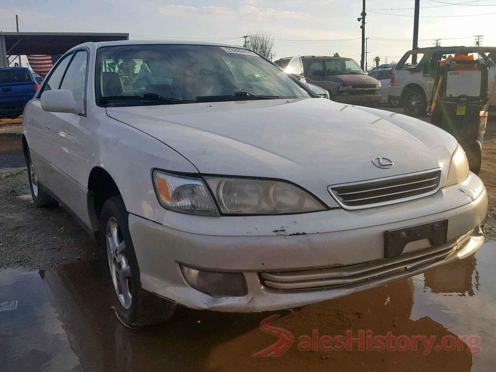 3N1AB7AP4HY376983 2000 LEXUS ES300