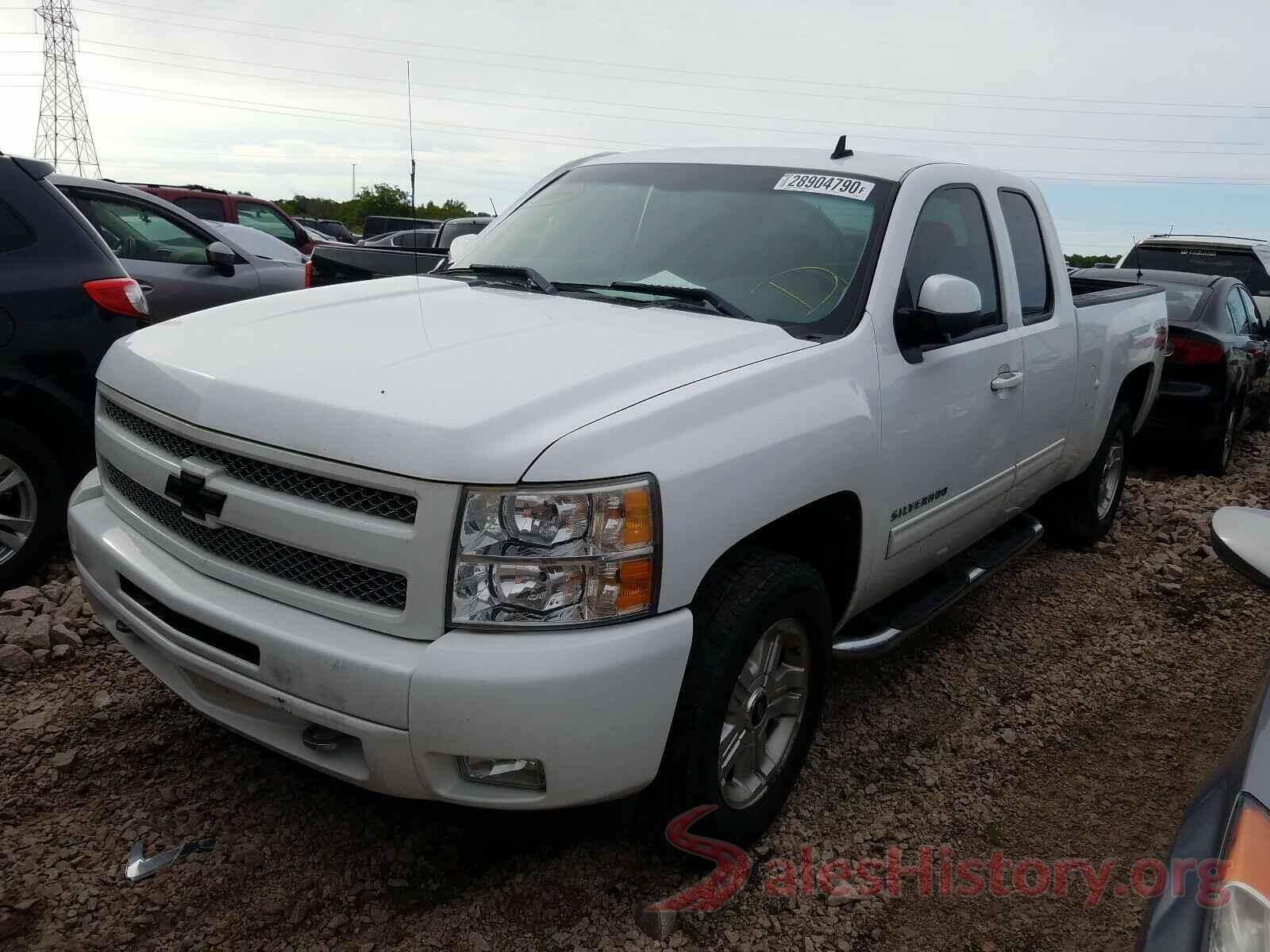 1C4BJWDGXHL715944 2011 CHEVROLET SILVERADO