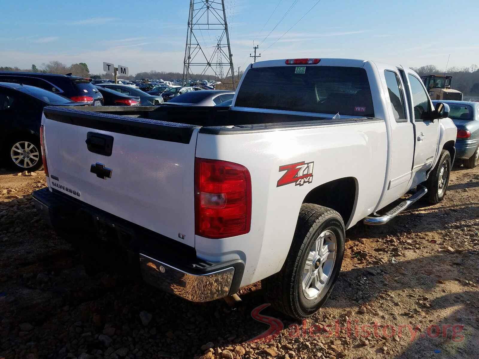 1C4BJWDGXHL715944 2011 CHEVROLET SILVERADO