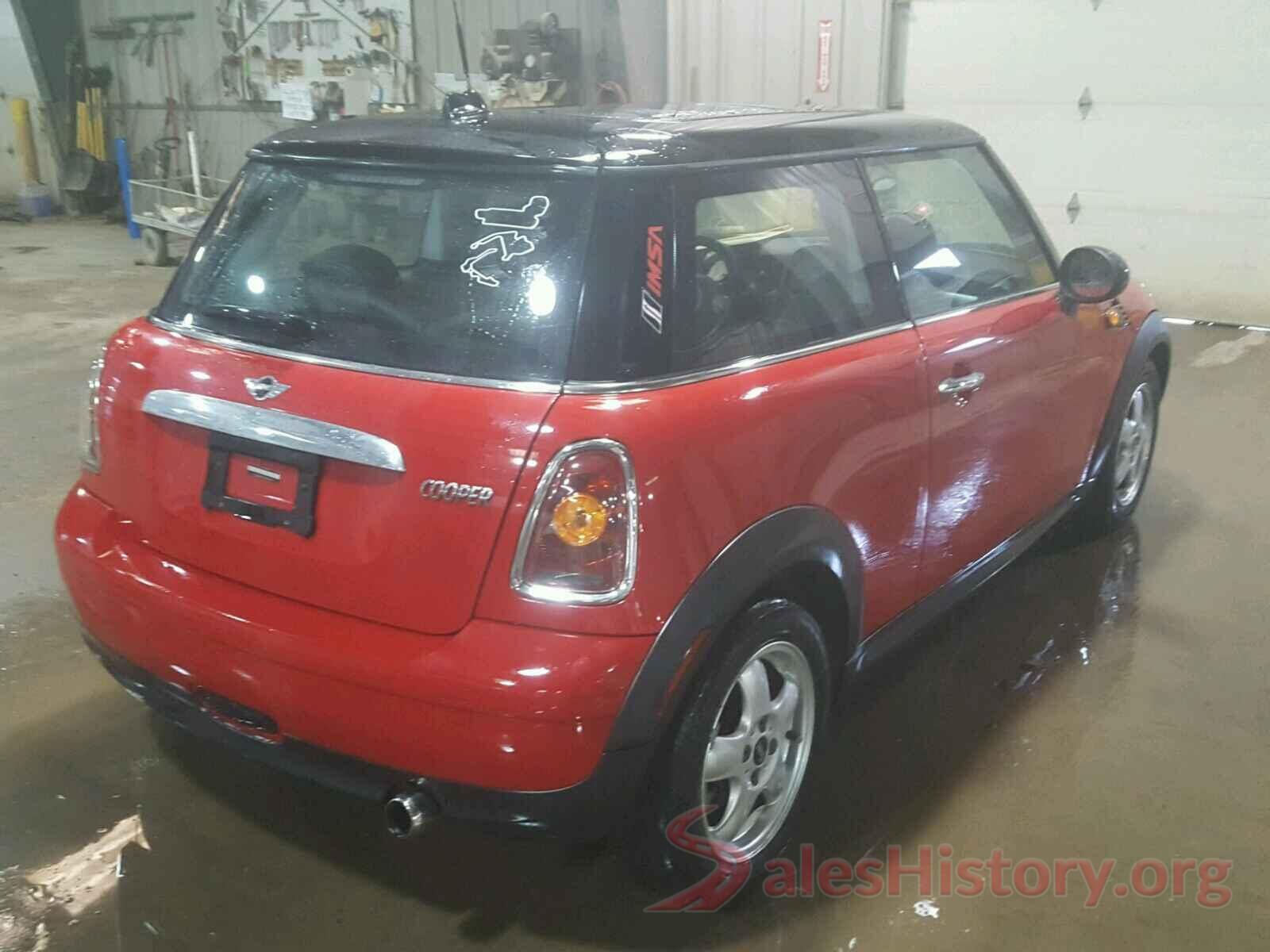 4T1B11HKXKU196702 2010 MINI COOPER