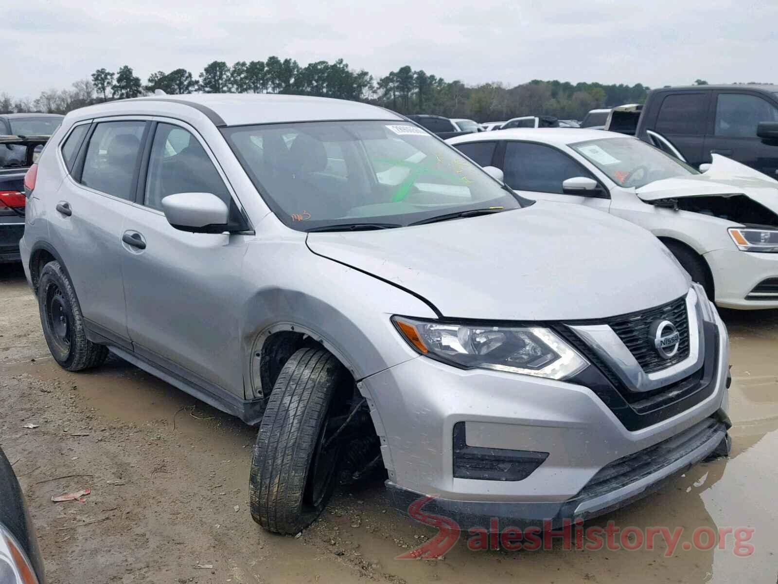 1V2NR2CA2KC623180 2017 NISSAN ROGUE S