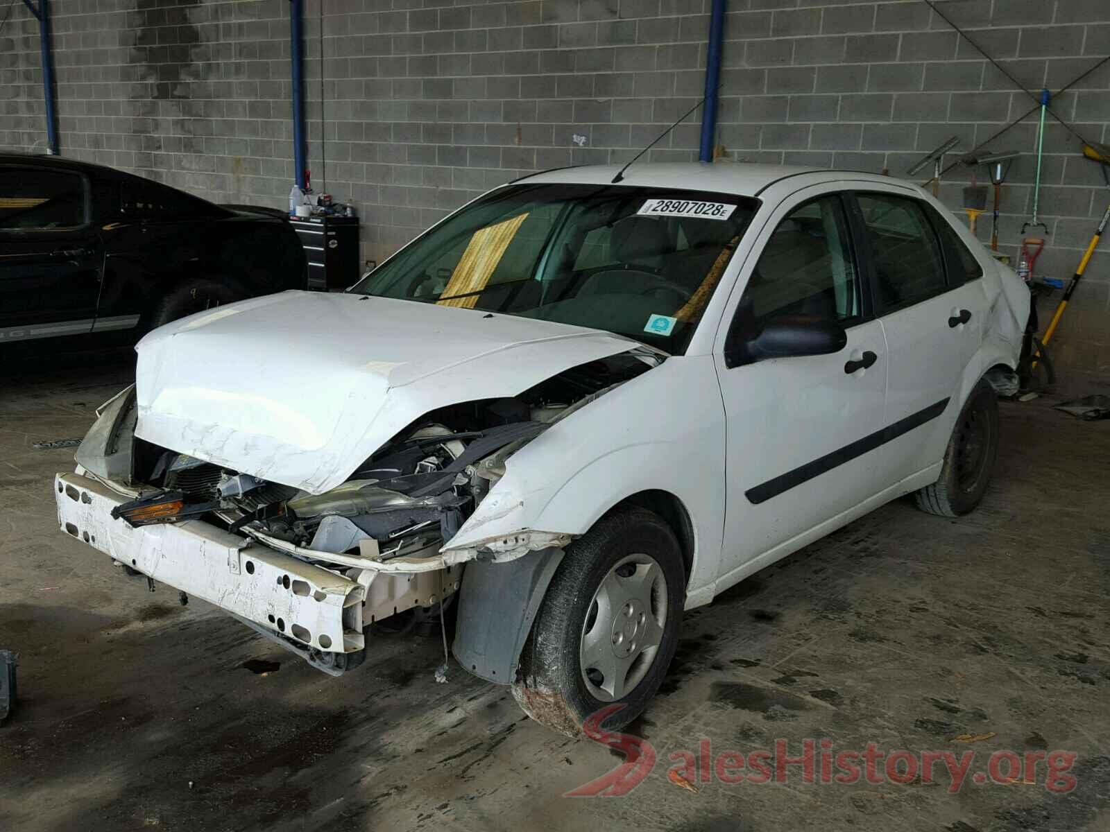 JM1BM1U71G1309586 2003 FORD FOCUS