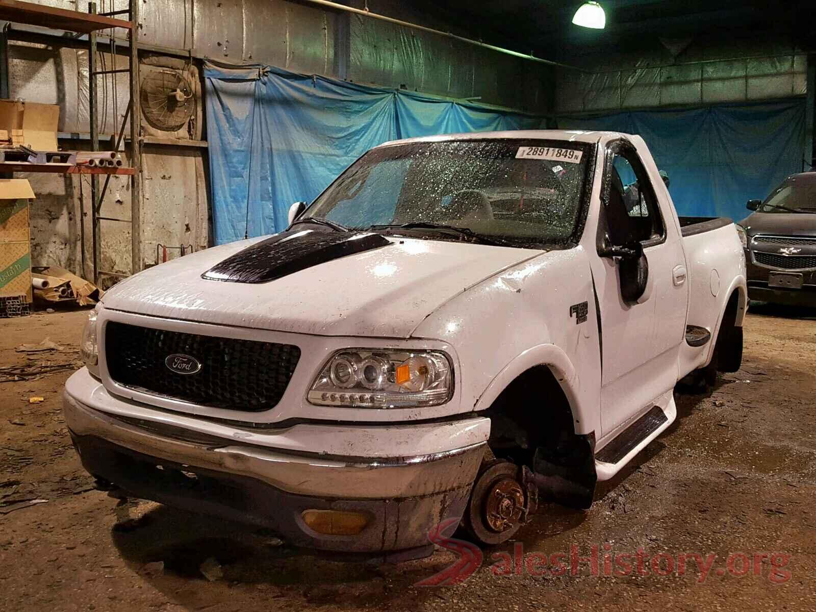 5YFBURHE8JP766986 2001 FORD F150