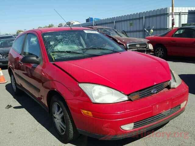 2HKRW6H38JH209613 2000 FORD FOCUS