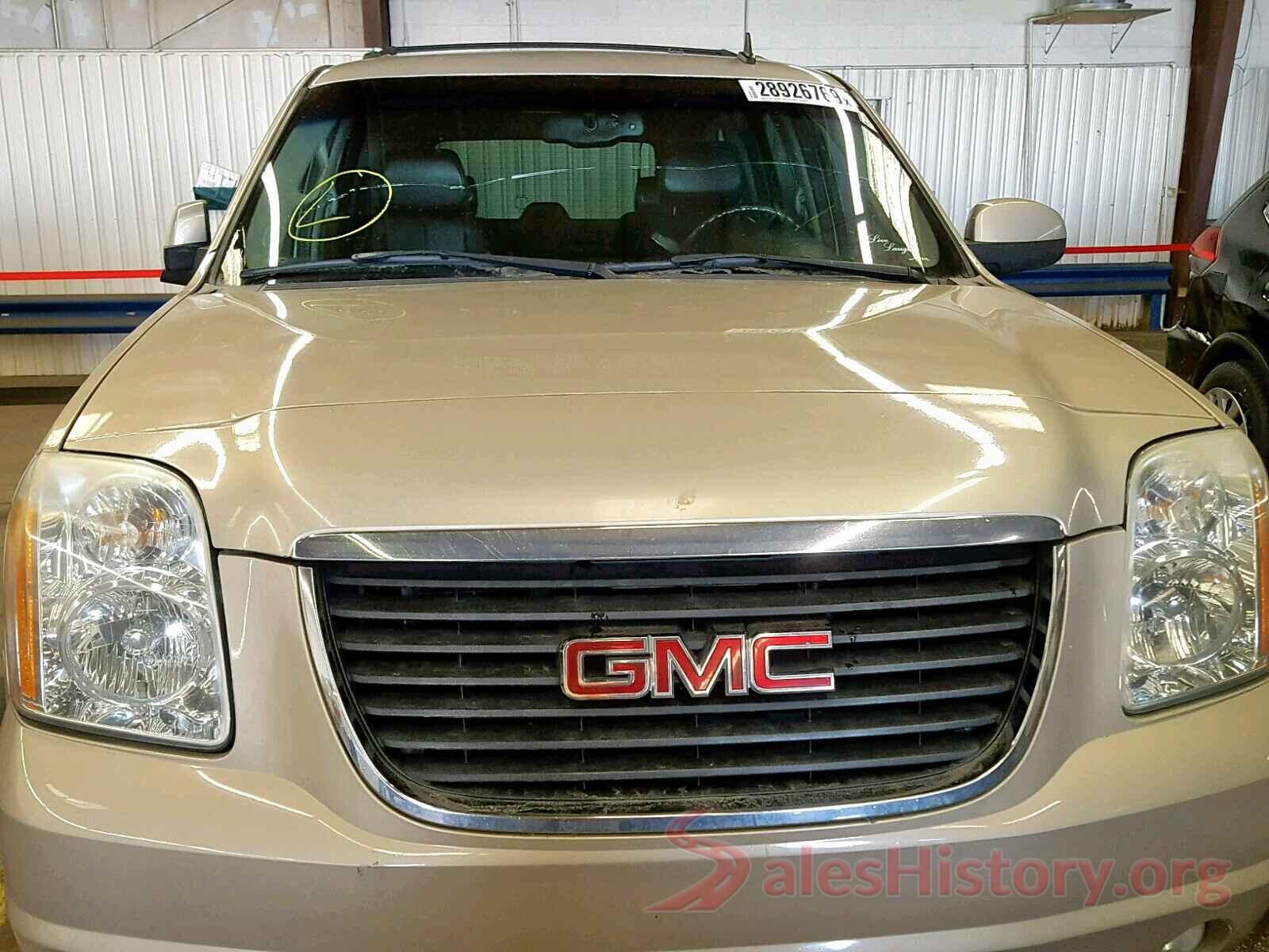 5NPD84LF1JH305996 2007 GMC YUKON