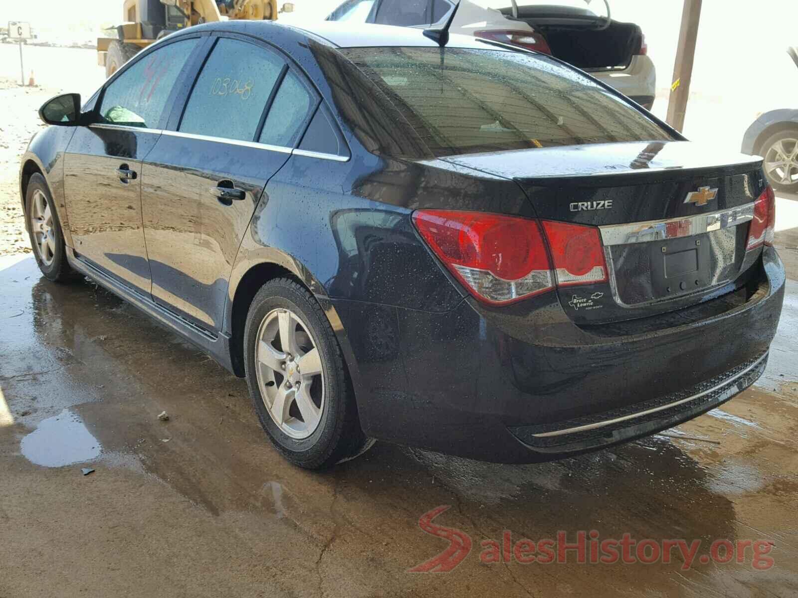 KNDJP3AE2H7022306 2011 CHEVROLET CRUZE