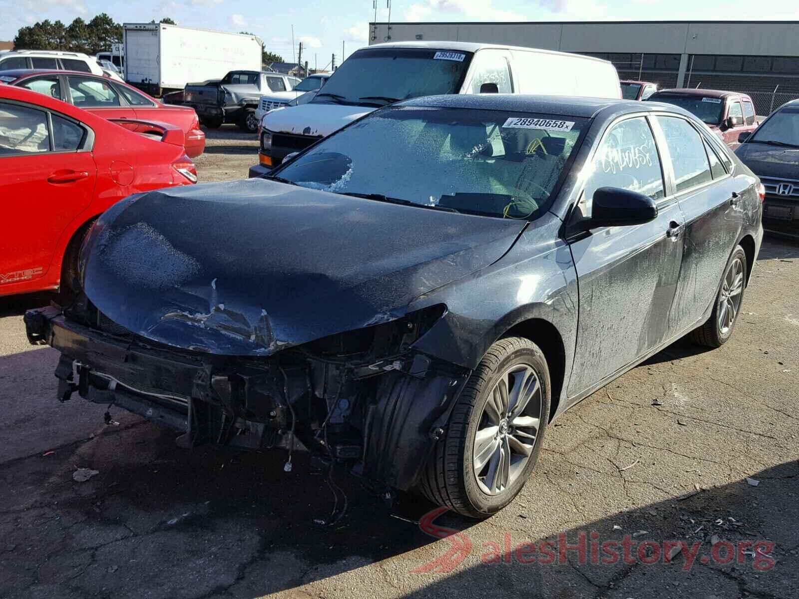 5TFRM5F1XHX112915 2015 TOYOTA CAMRY