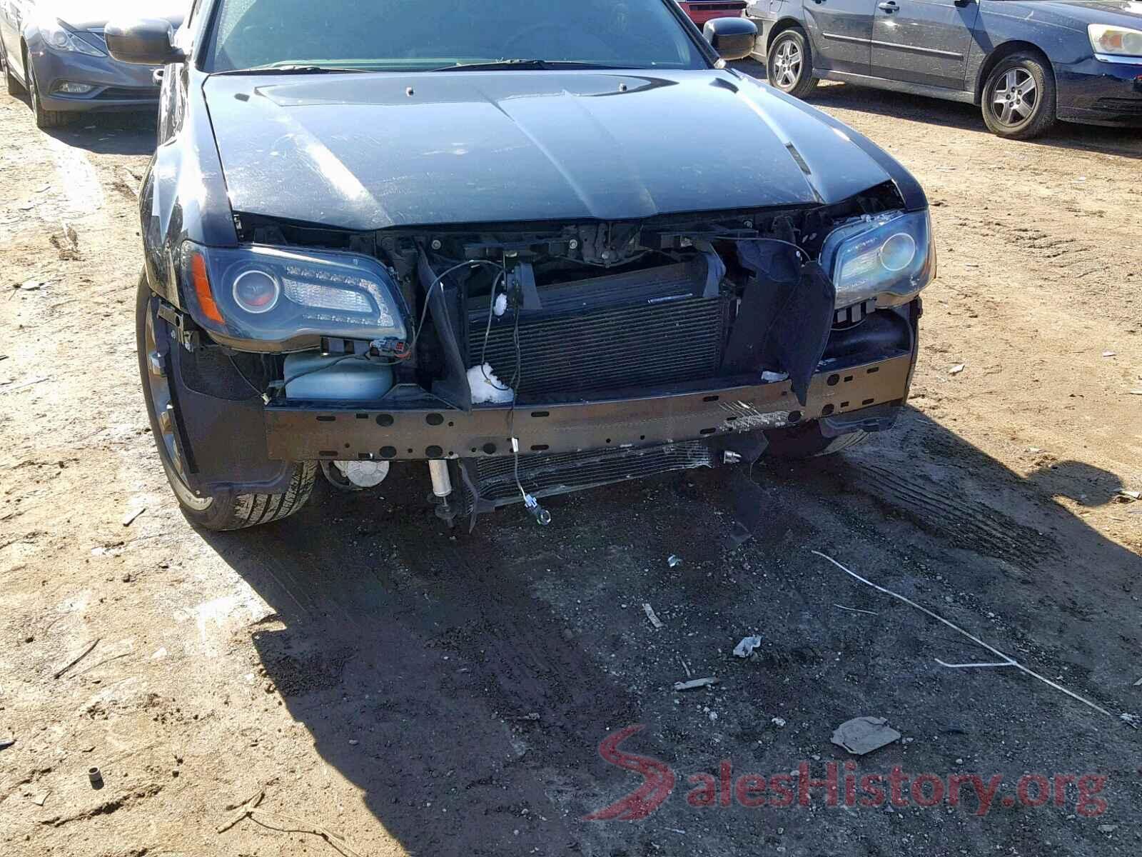 5YFBURHE1HP601131 2014 CHRYSLER 300