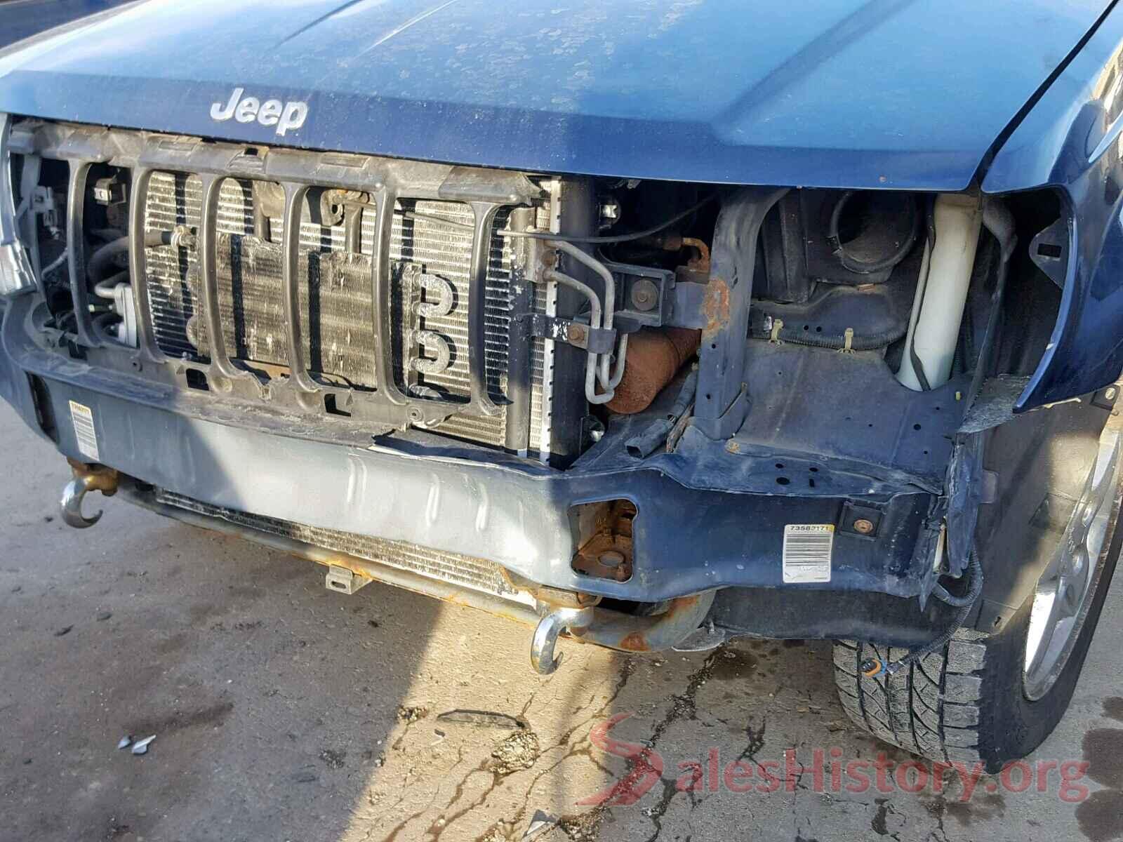 KNDPNCAC9H7257140 2004 JEEP GRAND CHER