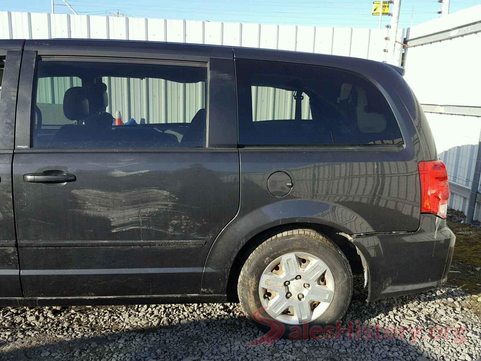 5NPD74LF3JH330000 2012 DODGE CARAVAN