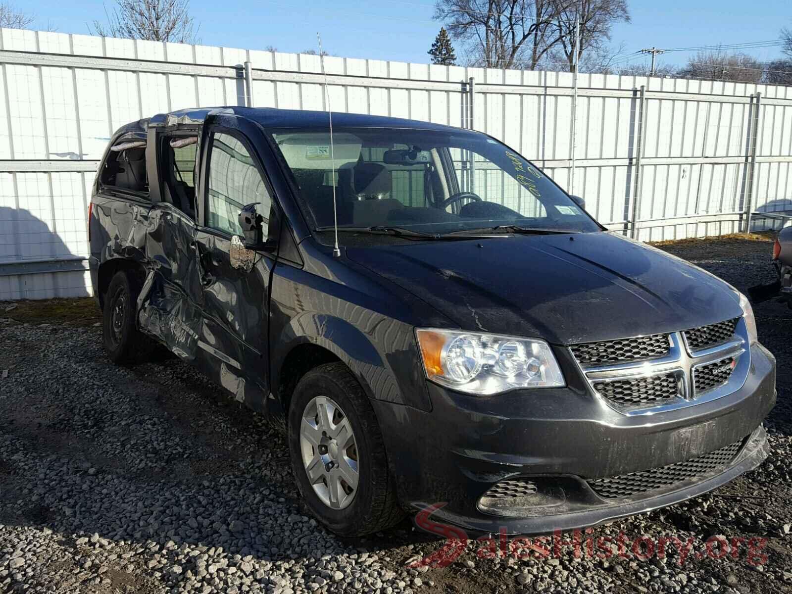 5NPD74LF3JH330000 2012 DODGE CARAVAN