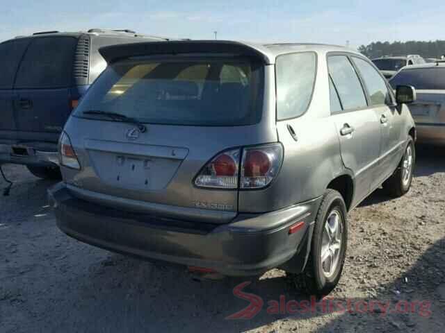 3MYDLBYV7JY308845 2001 LEXUS RX300