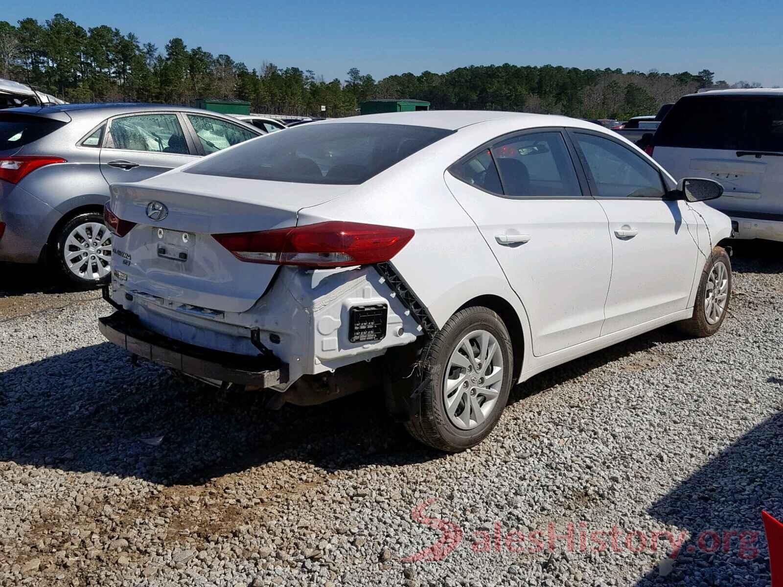 5XXGT4L34JG235200 2018 HYUNDAI ELANTRA