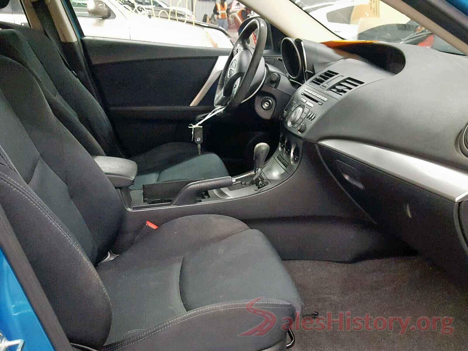 2T3WFREV3JW484924 2011 MAZDA 3 S