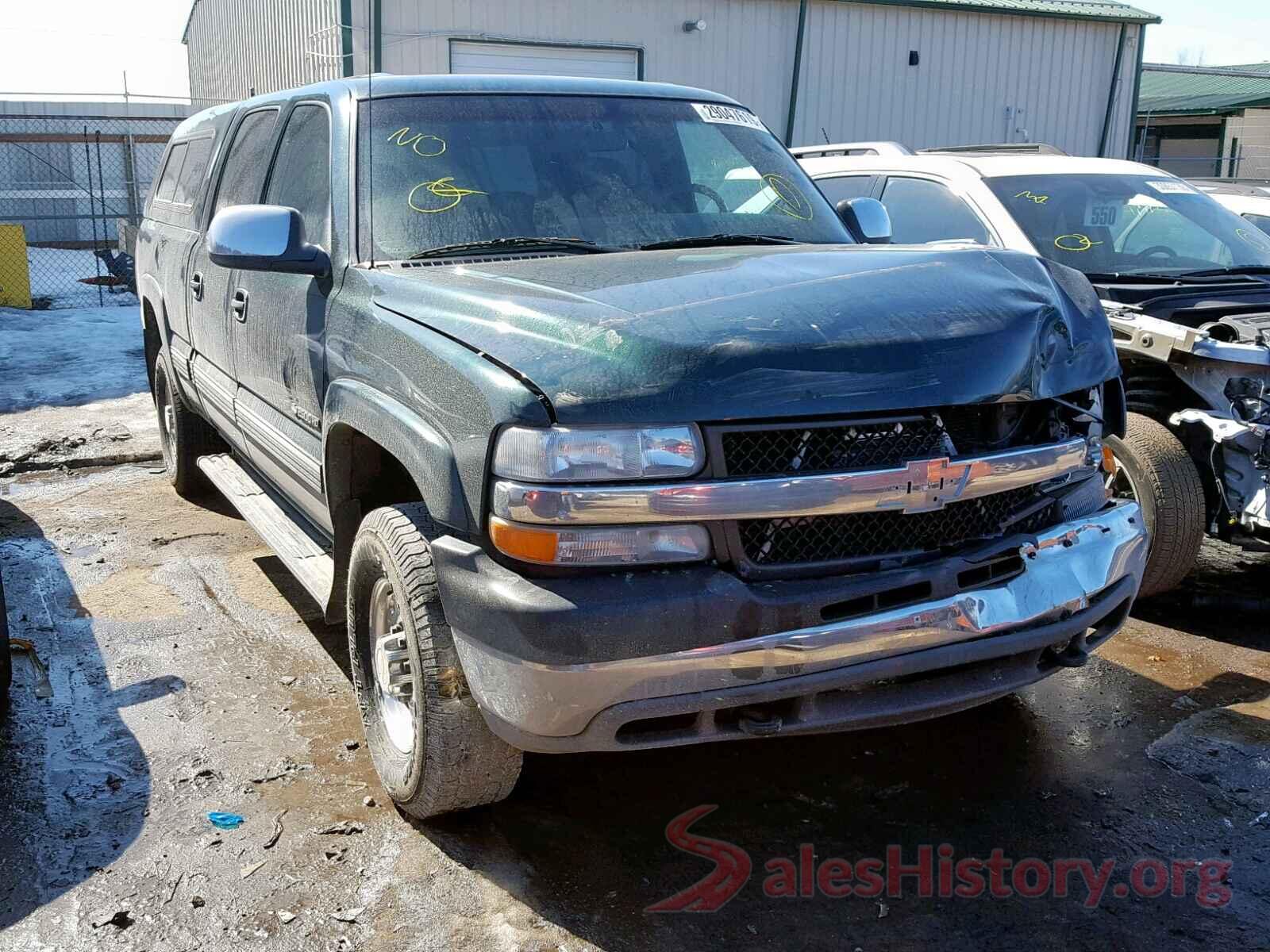 KNDCB3LC2J5133233 2001 CHEVROLET SILVERADO