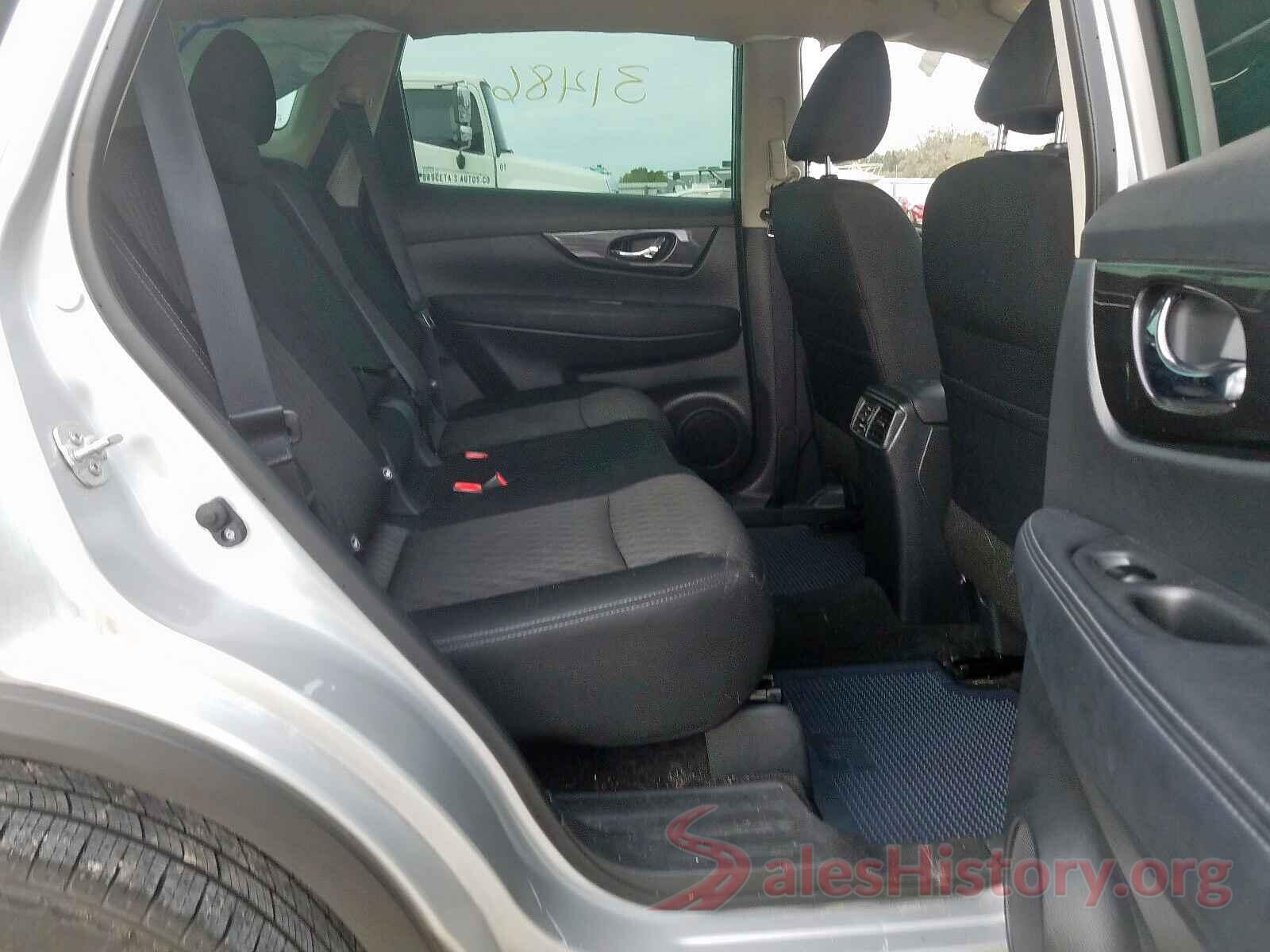 JF2SJAHC8GH412433 2018 NISSAN ROGUE