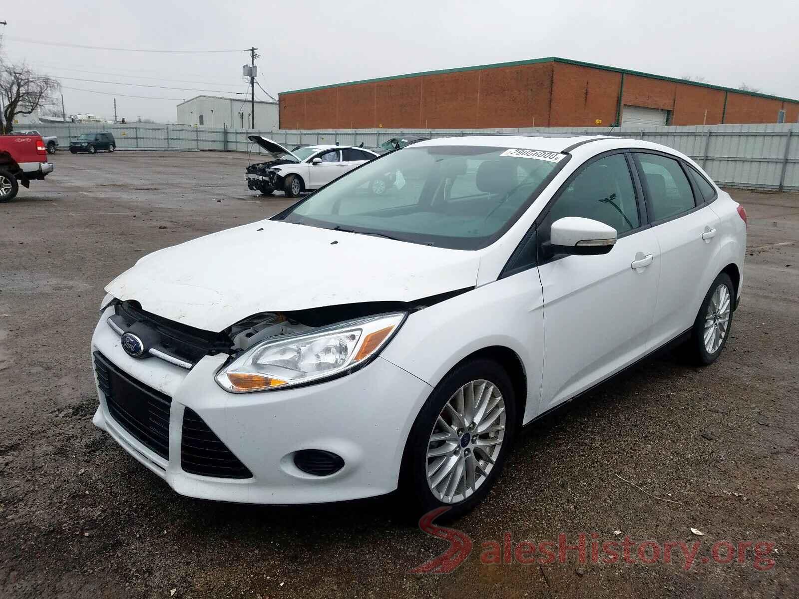 KM8J33A41HU376432 2013 FORD FOCUS