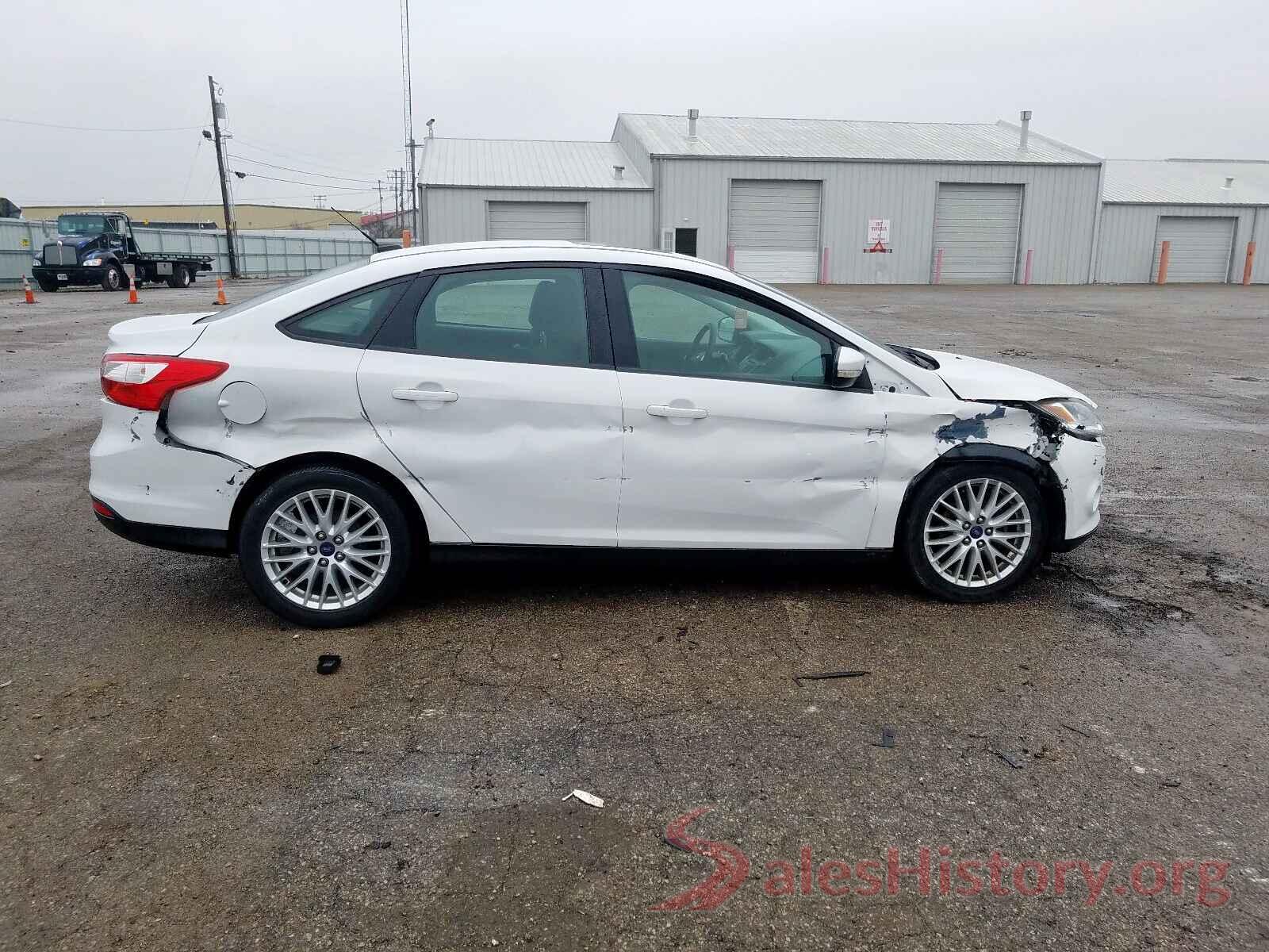 KM8J33A41HU376432 2013 FORD FOCUS