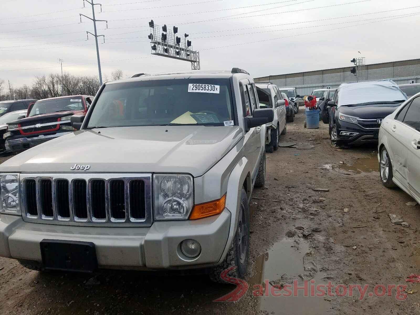 ZACNJAABXKPK10561 2008 JEEP COMMANDER