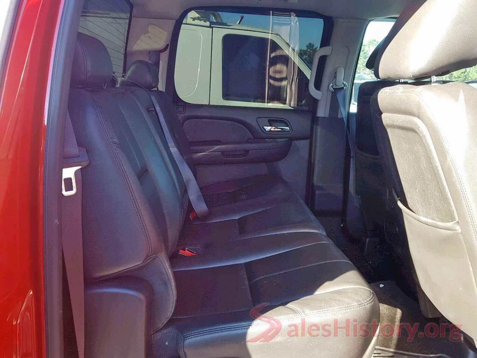 1GNEVHKW8LJ172841 2012 CHEVROLET SILVERADO