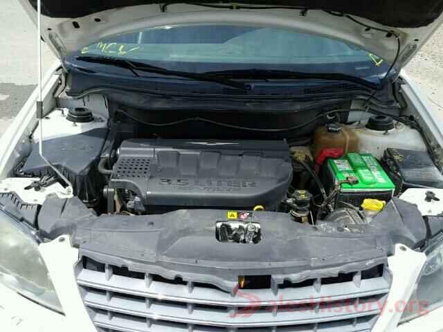 5XXGT4L33GG024370 2005 CHRYSLER PACIFICA