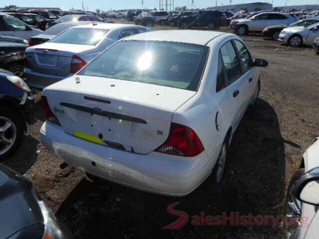 KNDJX3AA2J7552634 2001 FORD FOCUS