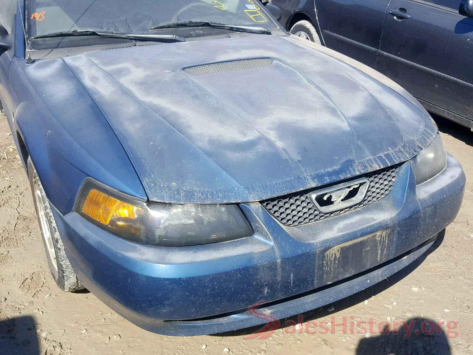 1HGCV1F31JA262211 2000 FORD MUSTANG