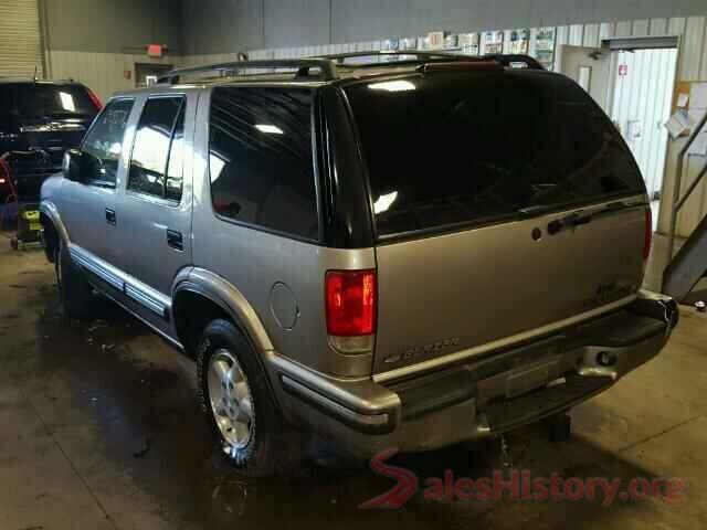 3G1BE6SMXHS533256 1999 CHEVROLET BLAZER