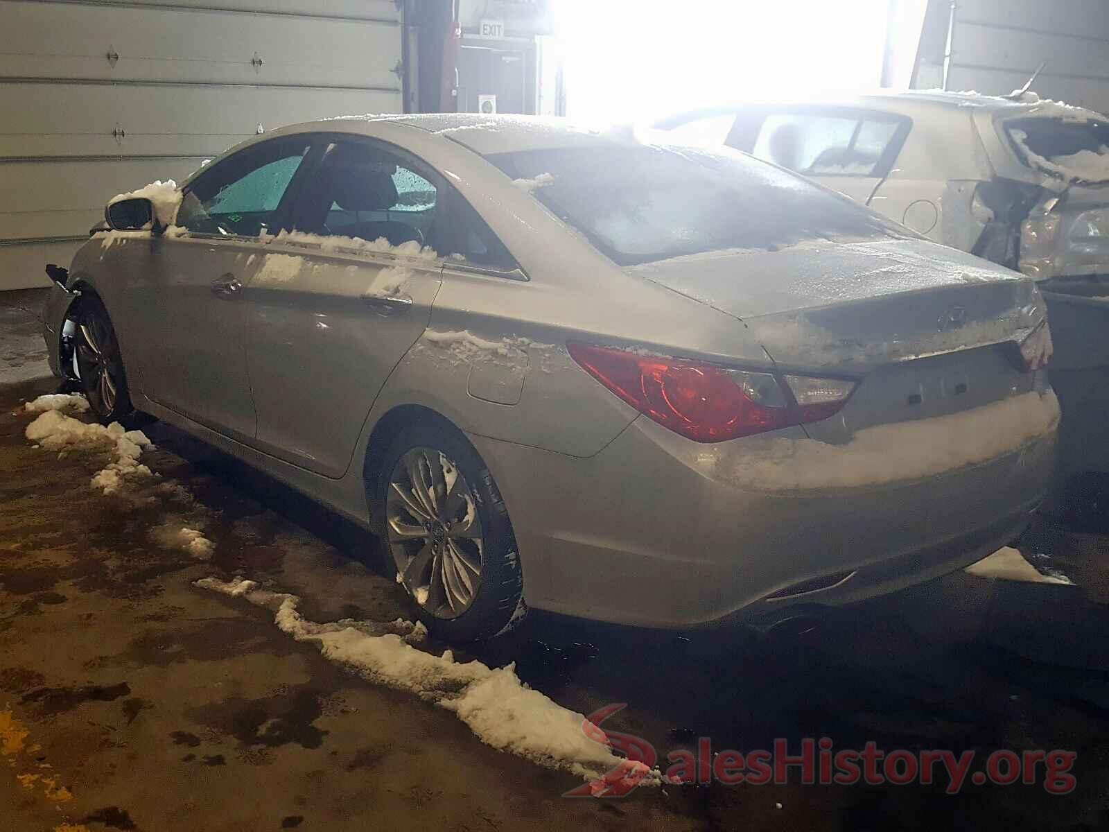 5YFBURHE2GP565688 2011 HYUNDAI SONATA