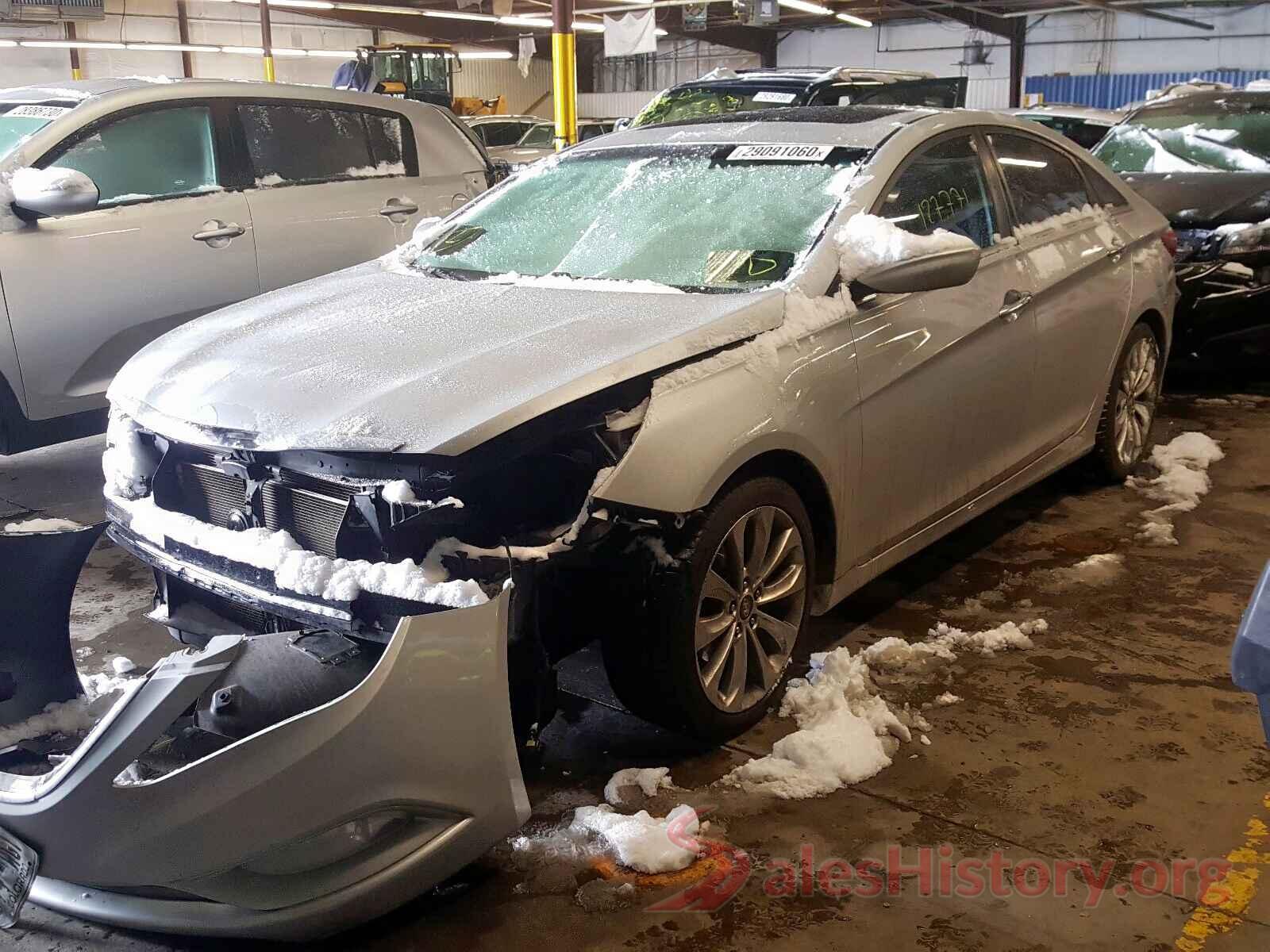 5YFBURHE2GP565688 2011 HYUNDAI SONATA