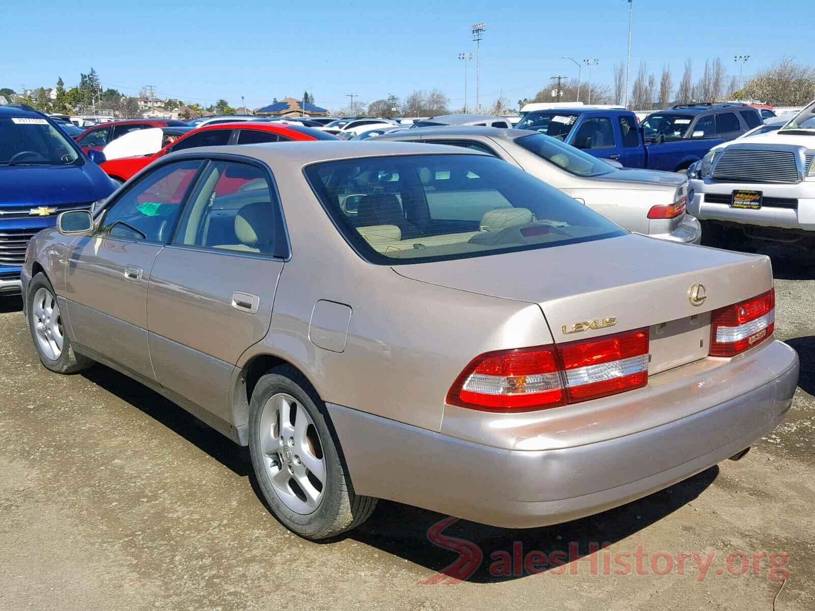 5N1AZ2MH5GN136395 2001 LEXUS ES300