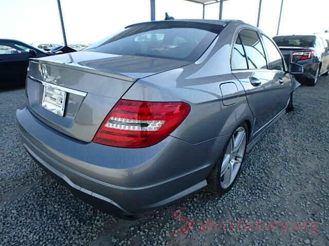 5N1DR2MN3HC672469 2012 MERCEDES-BENZ C250