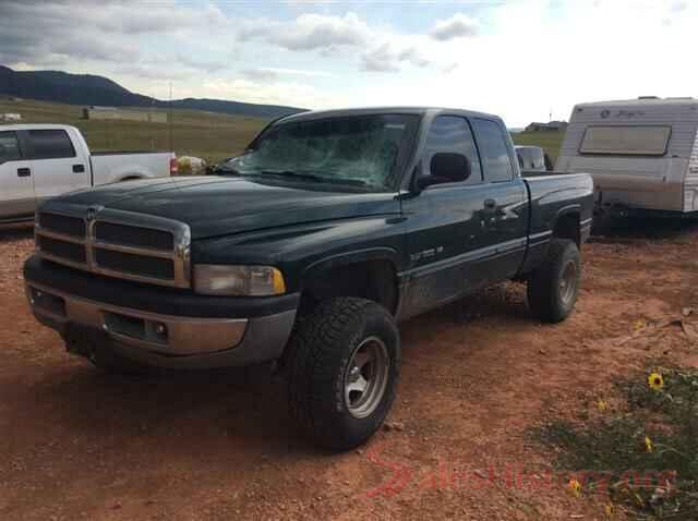 5XYZUDLB5JG520321 2000 DODGE RAM 1500