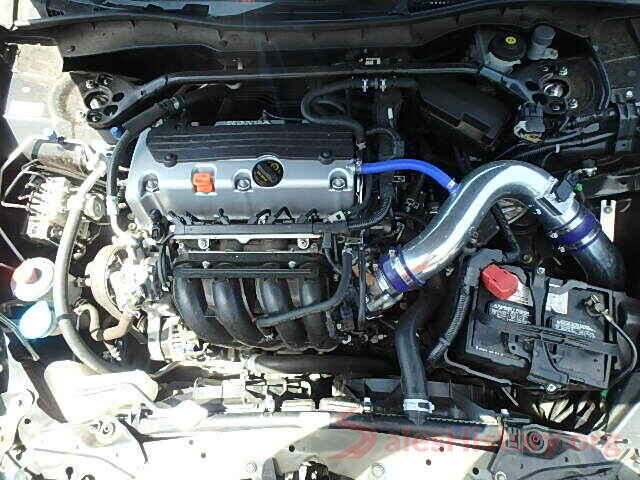 1HGCR2F59HA044555 2012 HONDA ACCORD