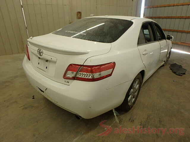 3VWC57BUXKM135457 2011 TOYOTA CAMRY