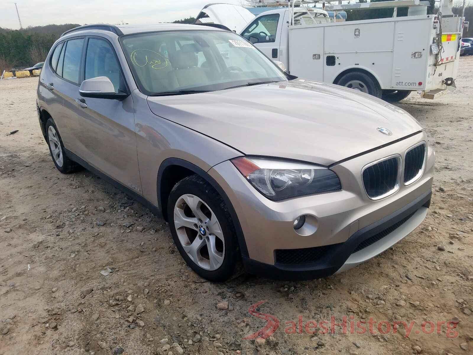 1FA6P8CF7K5196146 2013 BMW X1