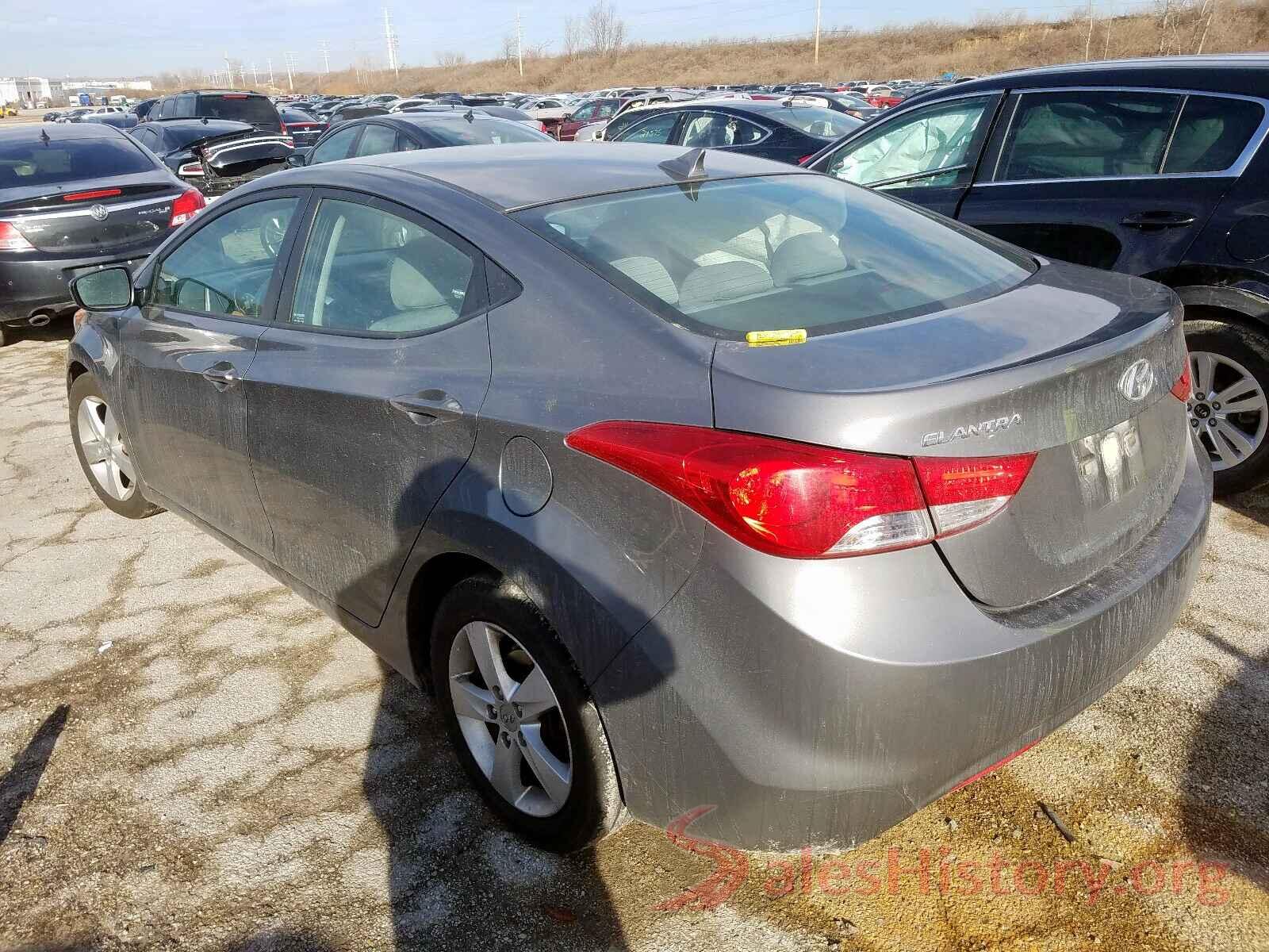 5YFBURHE1HP672586 2013 HYUNDAI ELANTRA