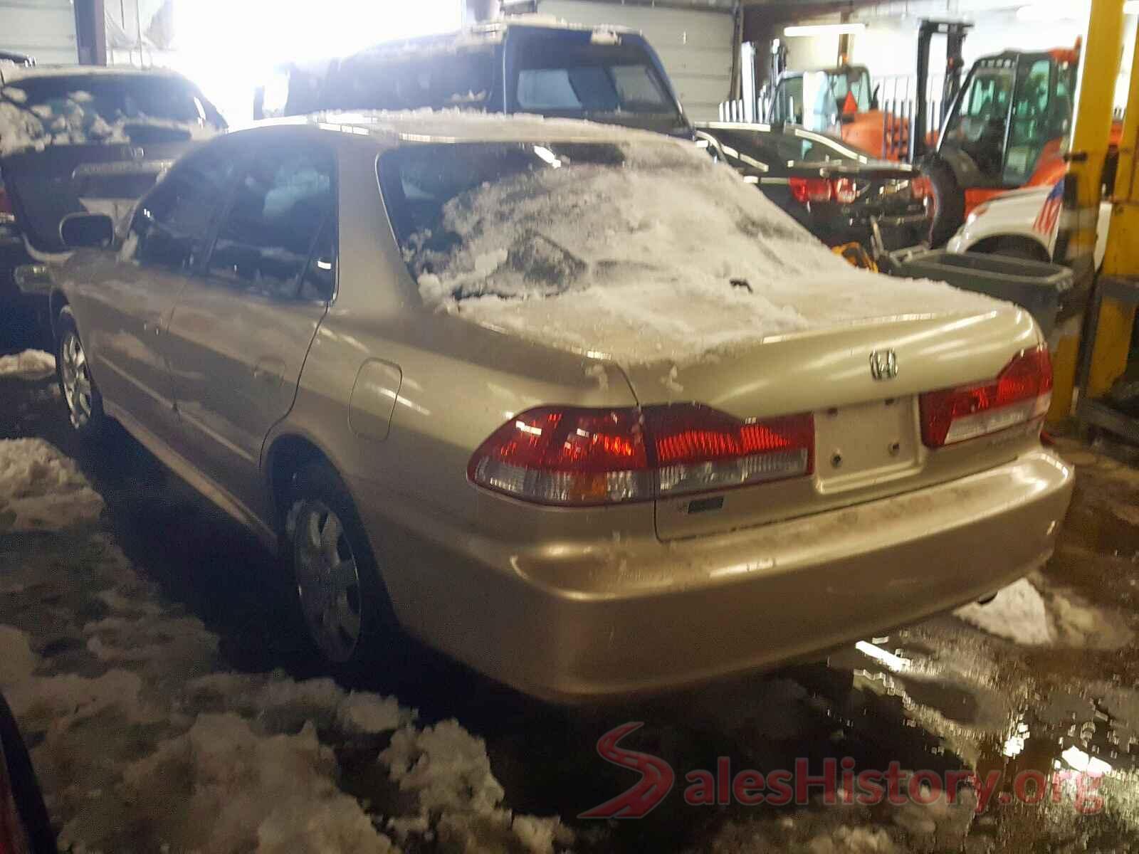 KMHD74LF2JU475370 2001 HONDA ACCORD