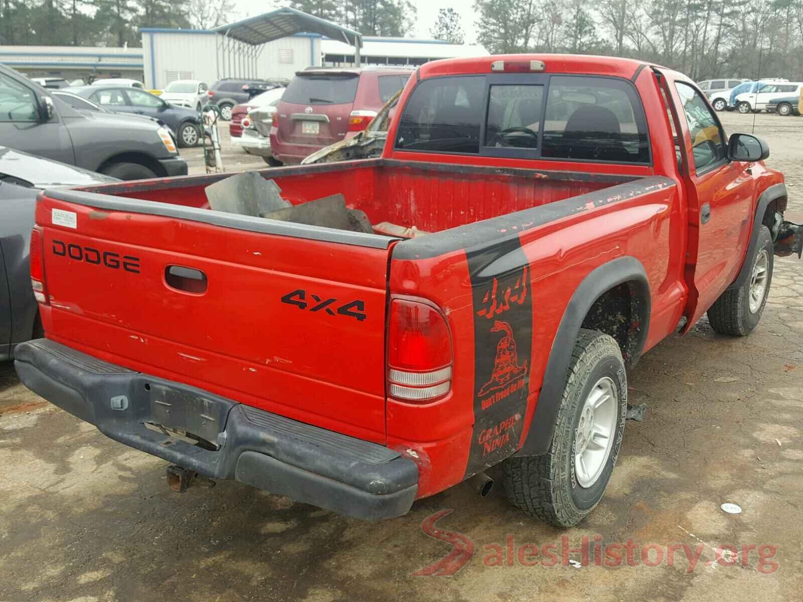 KM8SMDHF9HU220153 2000 DODGE DAKOTA