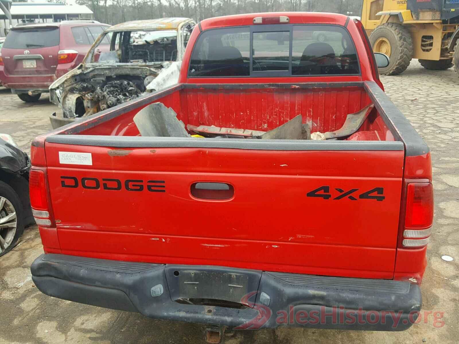 KM8SMDHF9HU220153 2000 DODGE DAKOTA