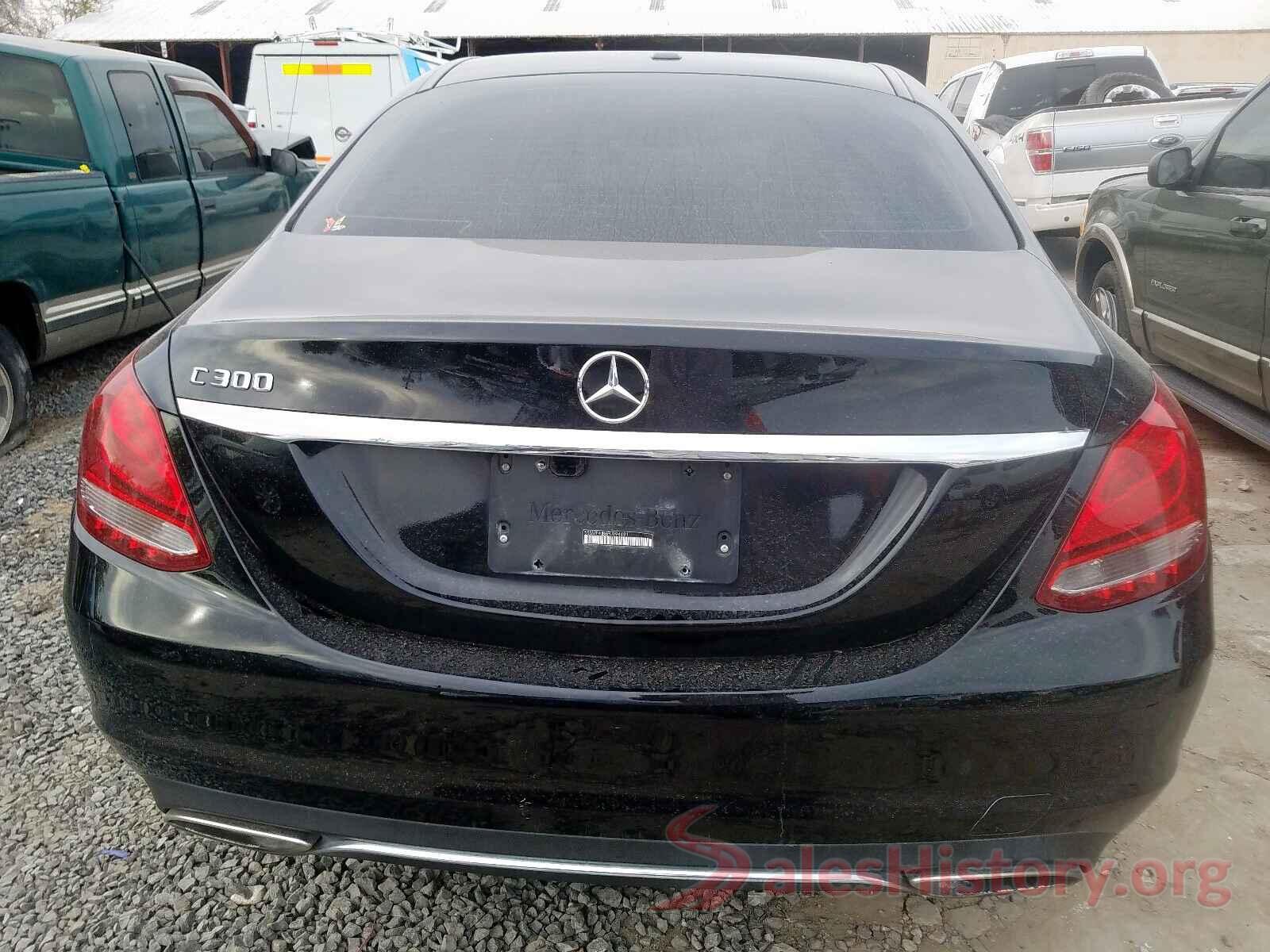 2T3ZFREV3JW518390 2015 MERCEDES-BENZ C CLASS