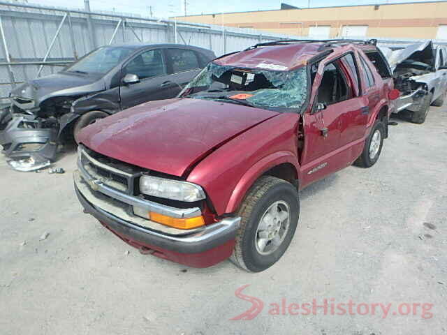 2T1BURHE1KC165081 2001 CHEVROLET BLAZER