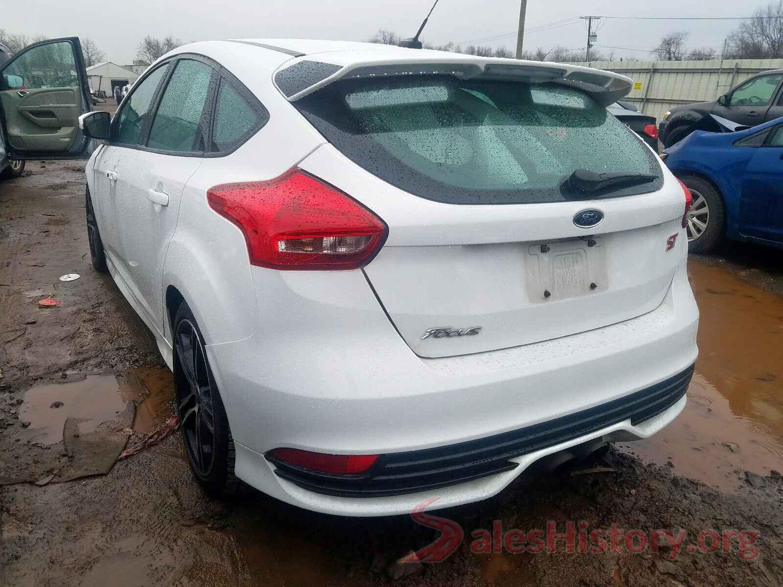 1HGCR2F35HA192216 2017 FORD FOCUS