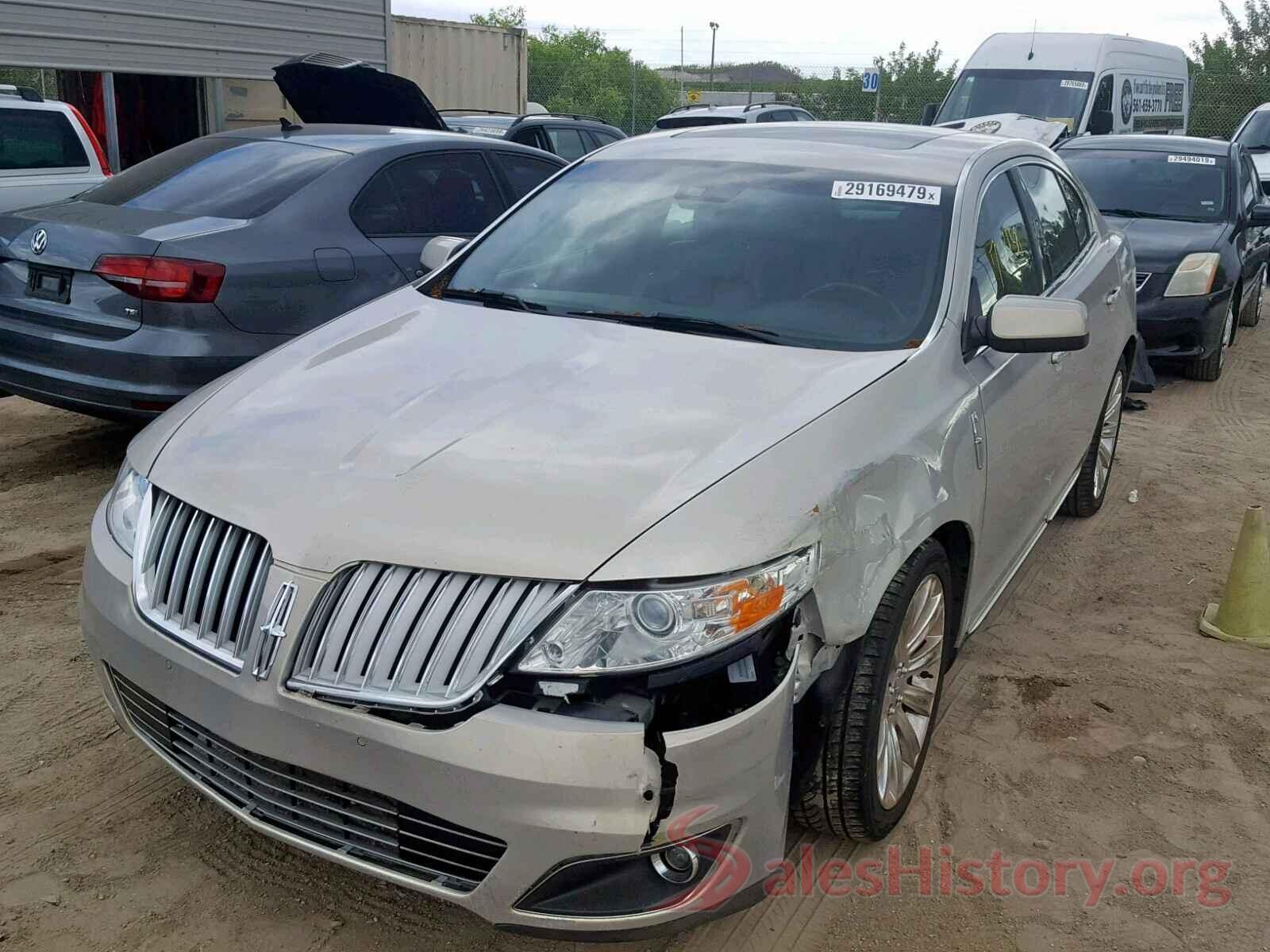 2T1BURHE3GC611187 2009 LINCOLN MKS